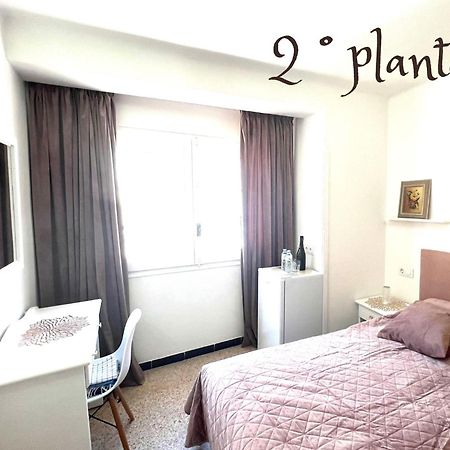 Escondite Central Con Terraza Compartida En La Azotea Roses Exterior foto